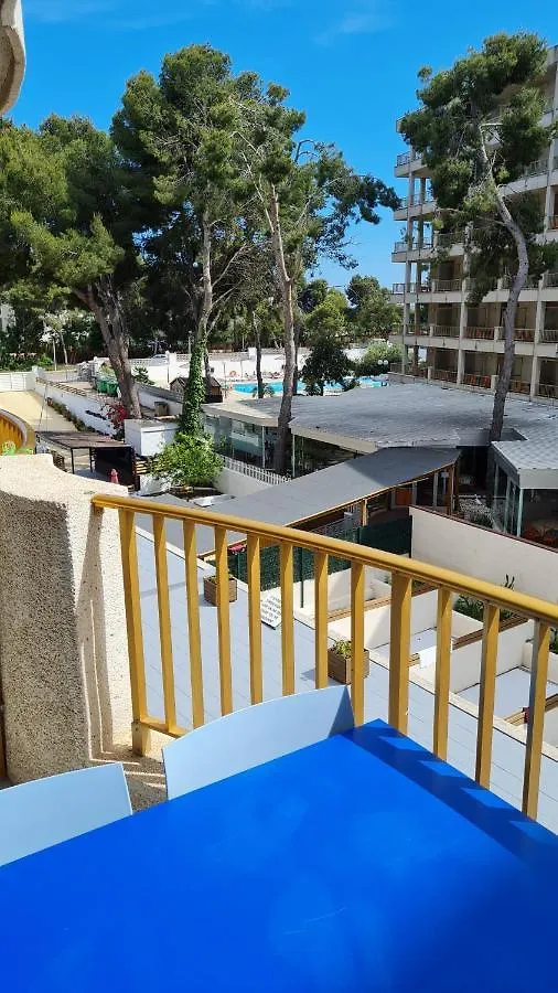 Bonito Apartamento Con Piscina Salou